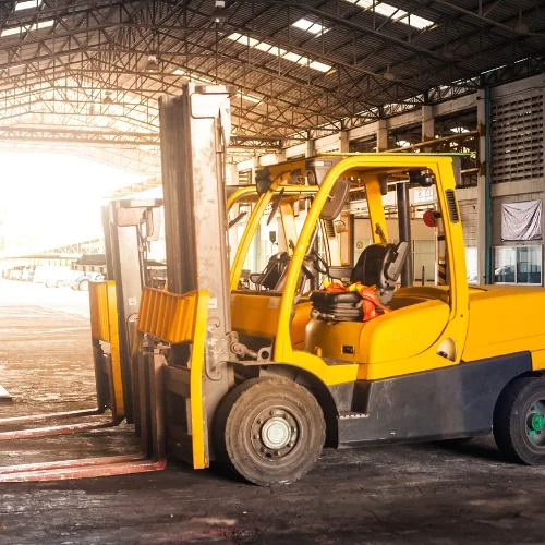 Industrial forklifts and stackers in Aurangabad